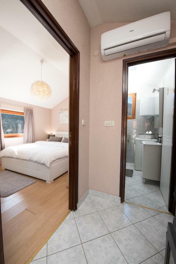 Lola Apartment Veprinac Dış mekan fotoğraf